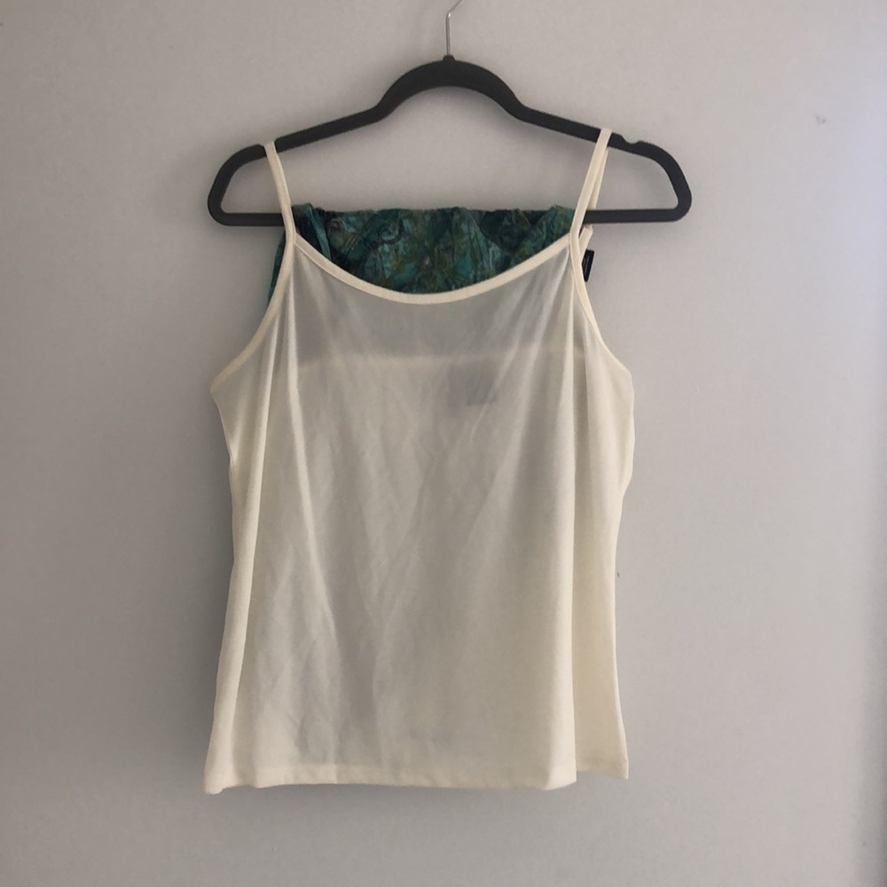 NWT New Directions Petite Top w/ Camisole - Picture 3 of 10